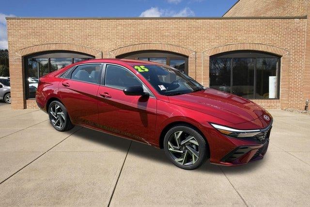 2025 Hyundai ELANTRA SEL Sport IVT