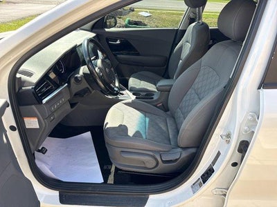 2020 Kia Niro LXS FWD