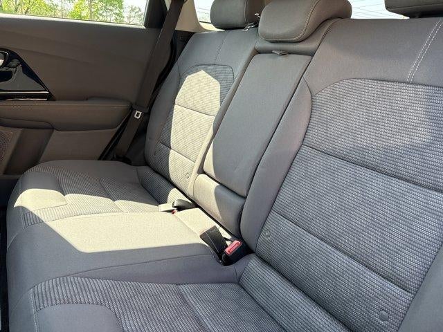 2020 Kia Niro LXS FWD