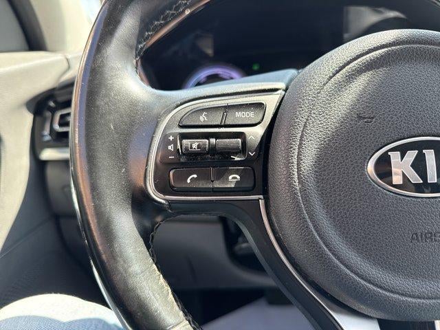 2020 Kia Niro LXS FWD