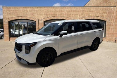 2026 Kia Carnival LXS FWD