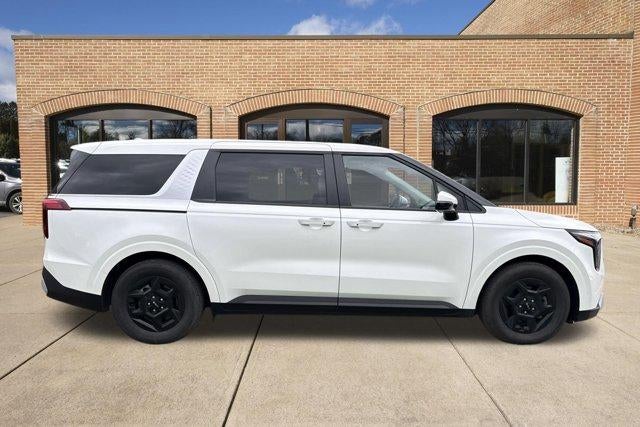 2026 Kia Carnival LXS FWD