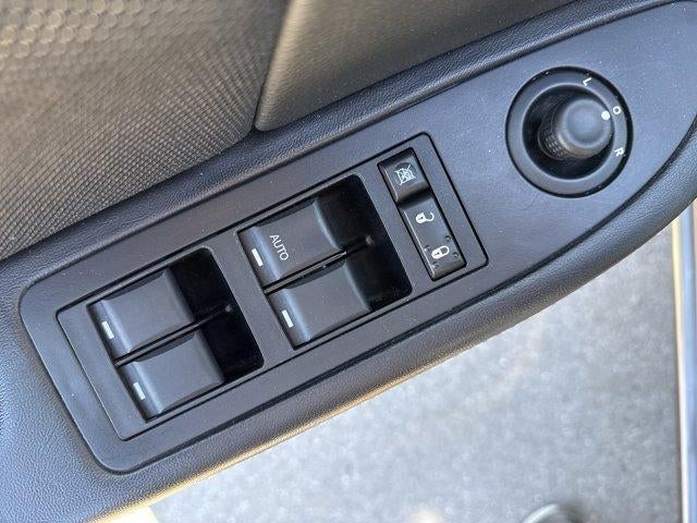 2014 Dodge Avenger 4dr Sdn SE