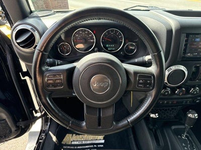 2017 Jeep Wrangler Unlimited Sahara 4x4