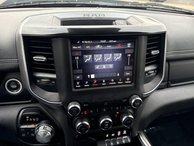 2021 RAM 1500 Laramie 4x4 Crew Cab 5'7" Box