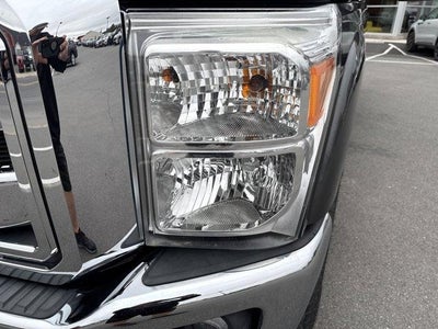 2015 Ford Super Duty F-250 SRW 4WD Crew Cab 6-3/4 Ft Box Lariat