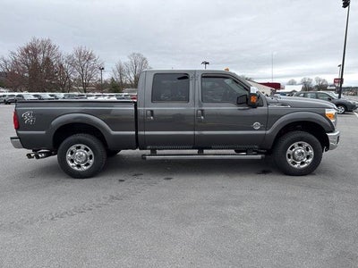 2015 Ford Super Duty F-250 SRW 4WD Crew Cab 6-3/4 Ft Box Lariat