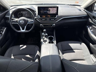 2023 Nissan Altima 2.5 SV Sedan