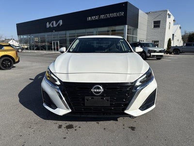 2023 Nissan Altima 2.5 SV AWD Sedan