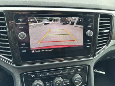 2022 Volkswagen Atlas 2.0T SE w/Technology 4MOTION