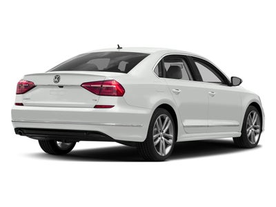2017 Volkswagen Passat R-Line w/Comfort Pkg Auto
