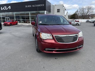 2013 Chrysler Town &amp; Country 4dr Wgn Touring