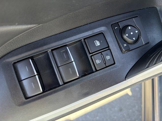 2025 Toyota RAV4 XLE AWD (Natl)