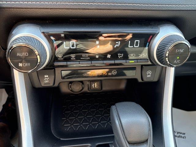 2025 Toyota RAV4 XLE AWD (Natl)