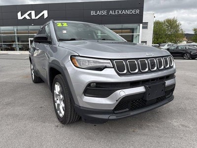 2022 Jeep Compass Latitude Lux