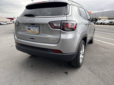 2022 Jeep Compass Latitude Lux