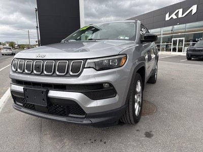 2022 Jeep Compass Latitude Lux