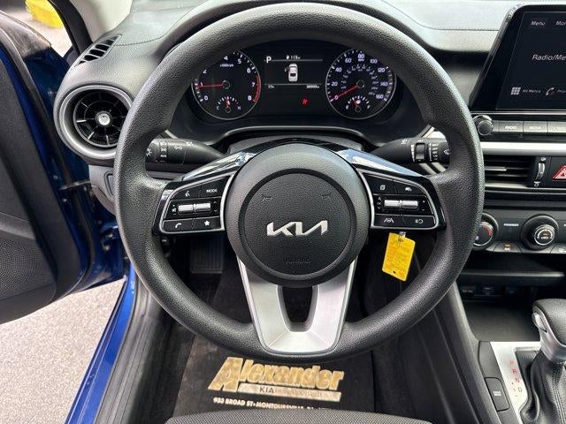 2024 Kia Forte LXS IVT