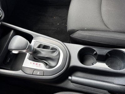 2024 Kia Forte LXS IVT