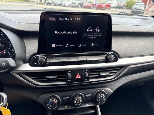 2024 Kia Forte LXS IVT