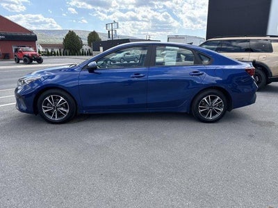 2024 Kia Forte LXS IVT