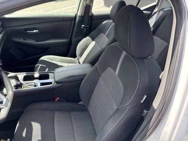 2024 Nissan Sentra SV CVT