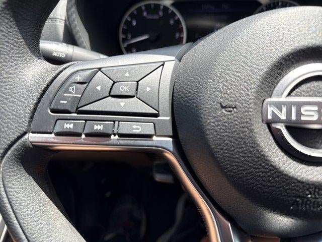 2024 Nissan Sentra SV CVT