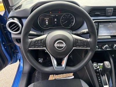 2024 Nissan Versa SV CVT