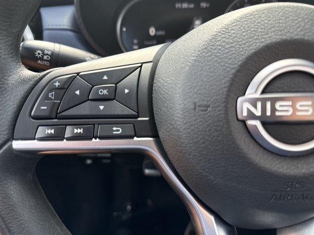 2024 Nissan Versa SV CVT