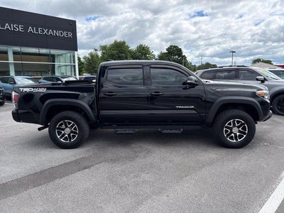 2023 Toyota Tacoma 4WD 4WD TRD Off Road Double Cab 5' Bed V6 AT (Natl)
