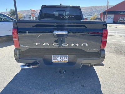 2026 Toyota Tacoma 4WD 4WD Limited Hybrid Double Cab 5' Bed AT (Natl)