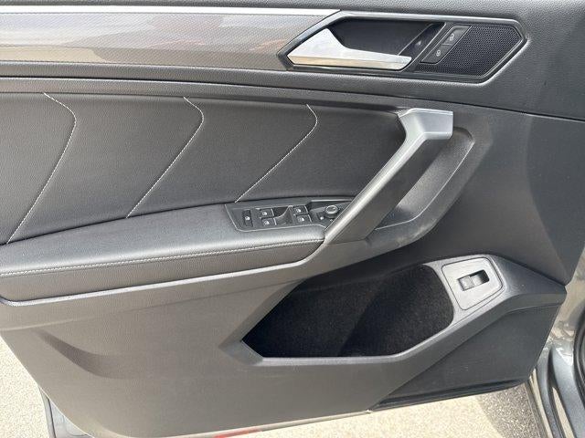 2022 Volkswagen Tiguan 2.0T SE R-Line Black 4MOTION