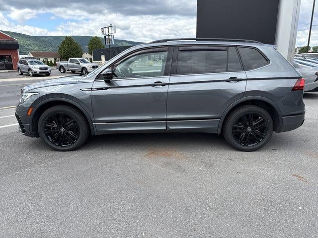 2022 Volkswagen Tiguan 2.0T SE R-Line Black 4MOTION