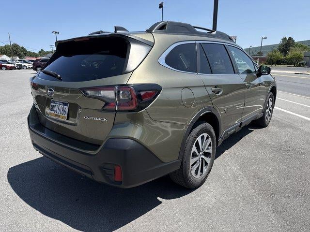 2022 Subaru Outback Premium CVT