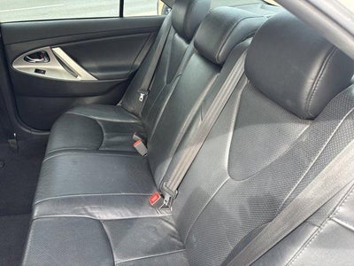 2011 Toyota Camry 4dr Sdn V6 Auto SE (Natl)