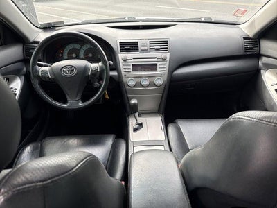 2011 Toyota Camry 4dr Sdn V6 Auto SE (Natl)