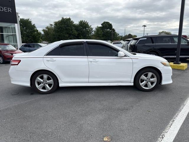 2011 Toyota Camry 4dr Sdn V6 Auto SE (Natl)