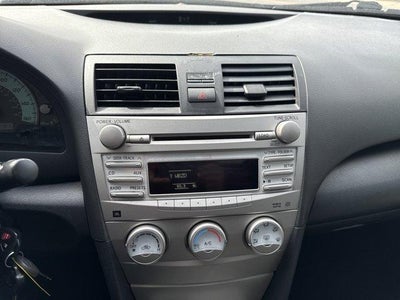 2011 Toyota Camry 4dr Sdn V6 Auto SE (Natl)