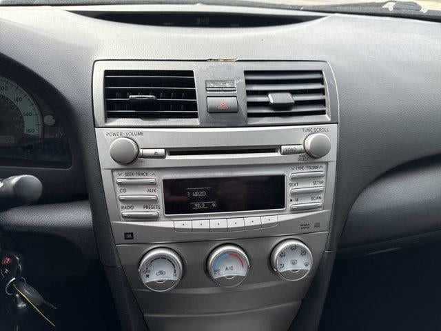 2011 Toyota Camry 4dr Sdn V6 Auto SE (Natl)