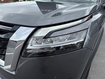 2022 Nissan Pathfinder Platinum 4WD