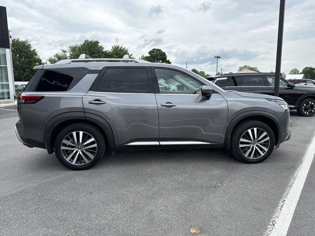 2022 Nissan Pathfinder Platinum 4WD
