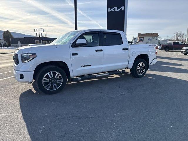 2019 Toyota Tundra 4WD 4WD SR5 CrewMax 5.5' Bed 5.7L (Natl)