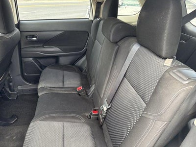 2020 Mitsubishi Outlander ES S-AWC