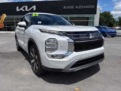2025 Mitsubishi Outlander SE S-AWC