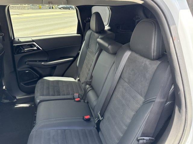 2025 Mitsubishi Outlander SE S-AWC