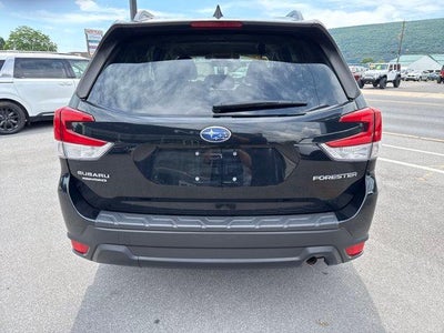 2020 Subaru Forester Premium CVT