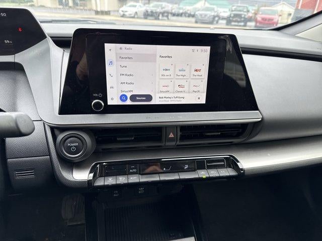 2024 Toyota Prius LE (Natl)