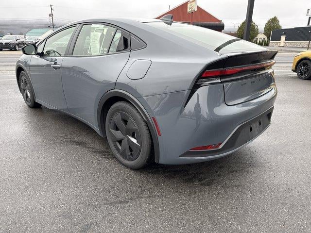 2024 Toyota Prius LE (Natl)