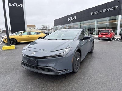 2024 Toyota Prius LE (Natl)