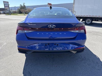 2023 Hyundai ELANTRA SEL IVT